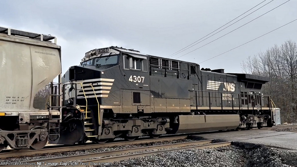 NS 4307 is the DPU for 4395.